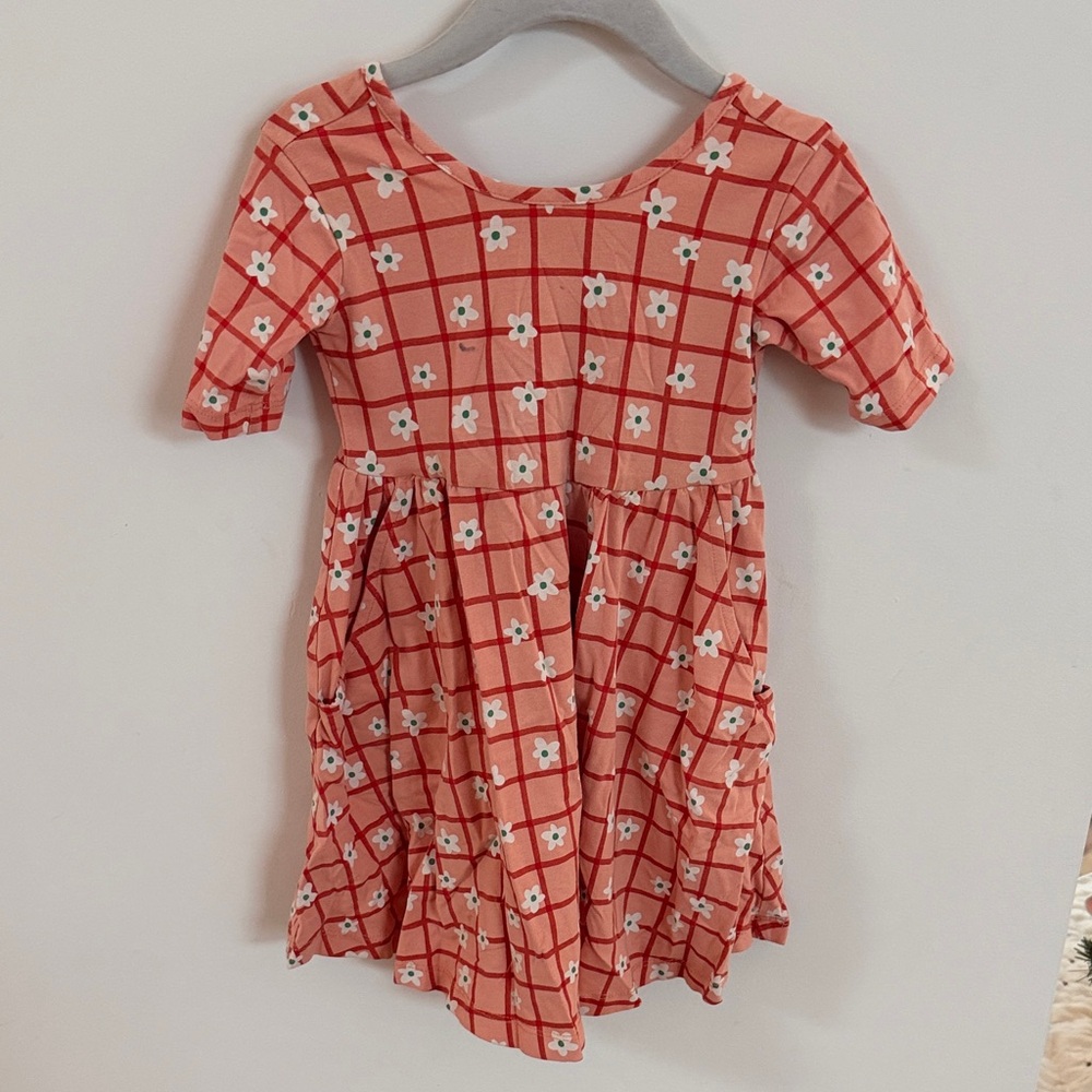 Hanna Andersson Skater Daisy Dress with Pockets